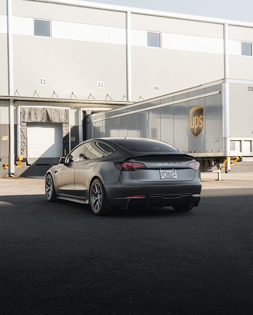 祝大家周末愉快！

🚗 @rawthemonster_ 
🏡 FL @teslaclubofamerica