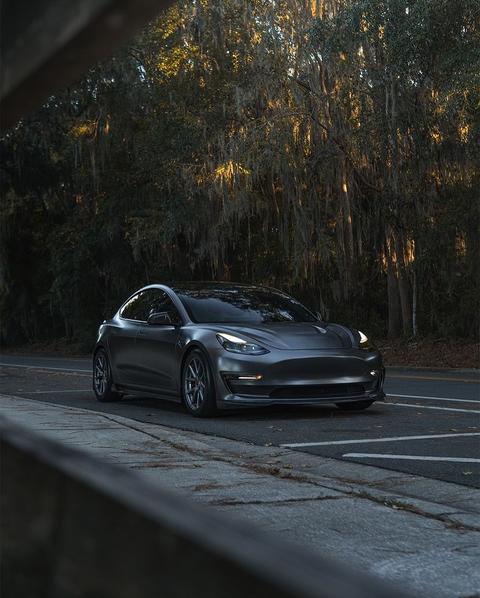 祝大家周末愉快!
🚗 @rawthemonster_
🏡 FL @teslaclubofamerica