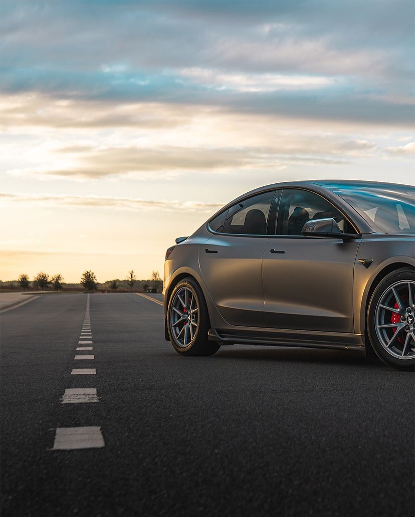 祝大家周末愉快！

🚗 @rawthemonster_ 
🏡 FL @teslaclubofamerica