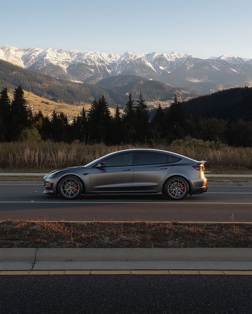 祝大家周末愉快！

🚗 @rawthemonster_ 
🏡 FL @teslaclubofamerica