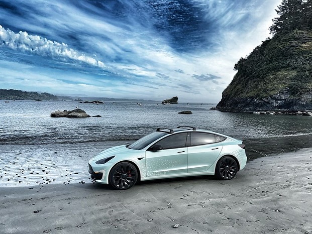 感谢上帝，今天是星期五

🚗 @spark.bait 
🏠 CA @teslaclubofamerica