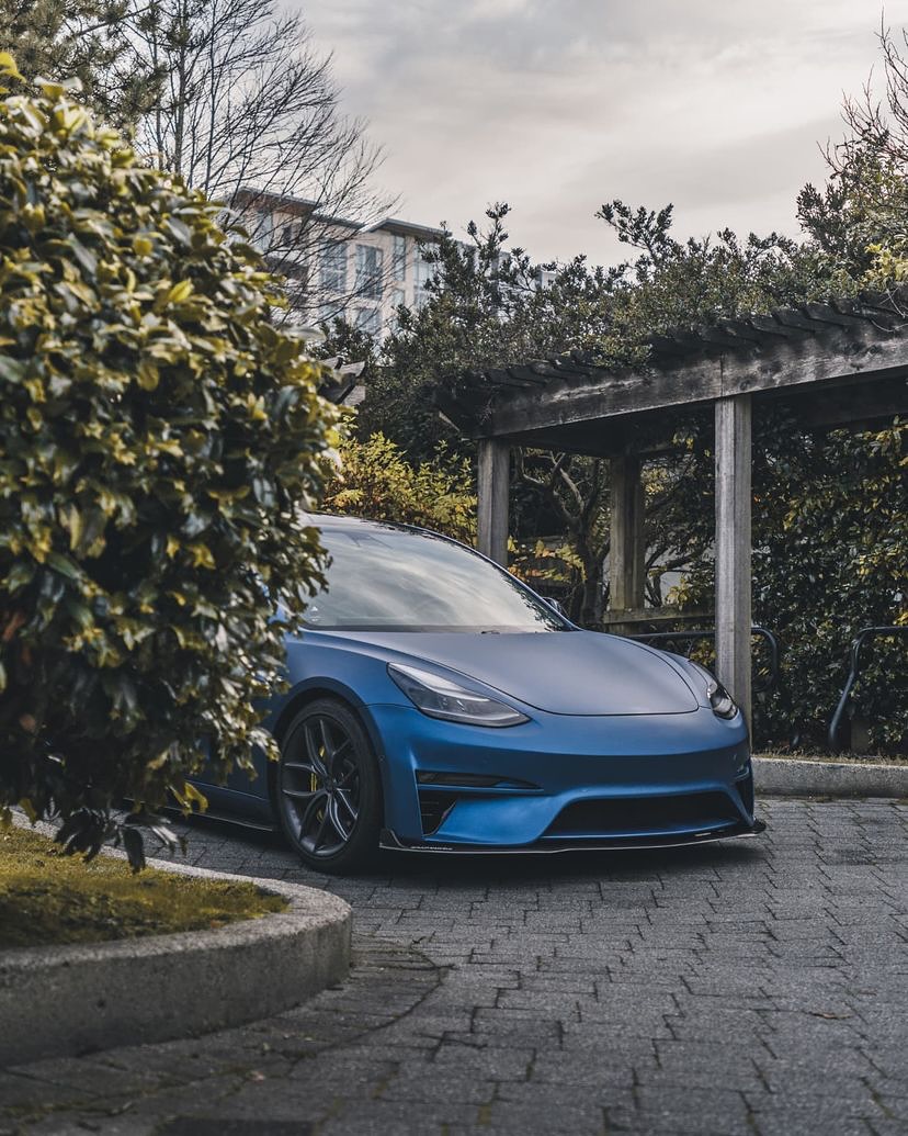 周日教堂

🚗 @afina_tm3 
🏡 BC @teslaclubofamerica