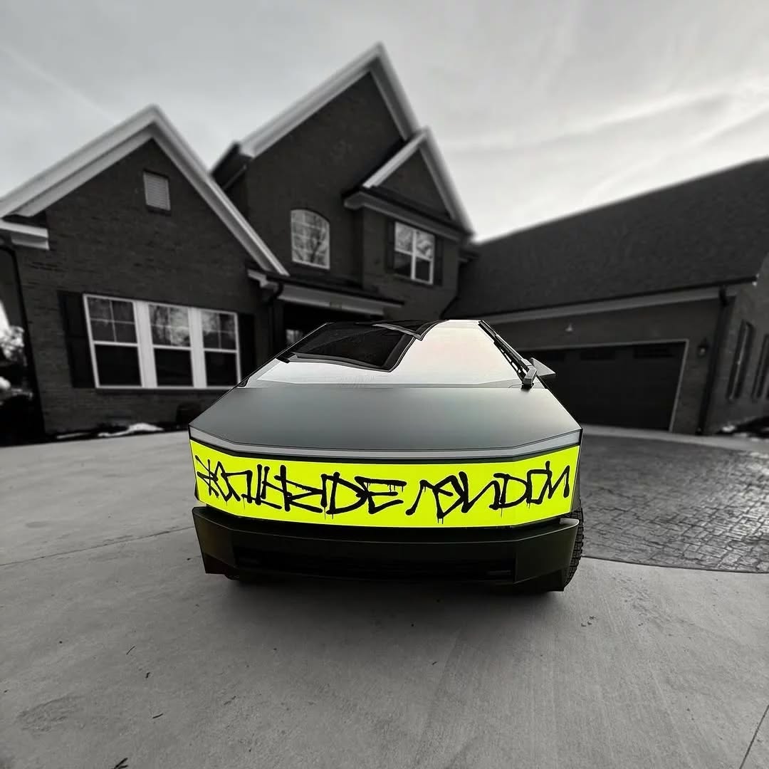 评分这个mod😍😍🙌yaayy或naay？

@ralphylondon @teslanews247