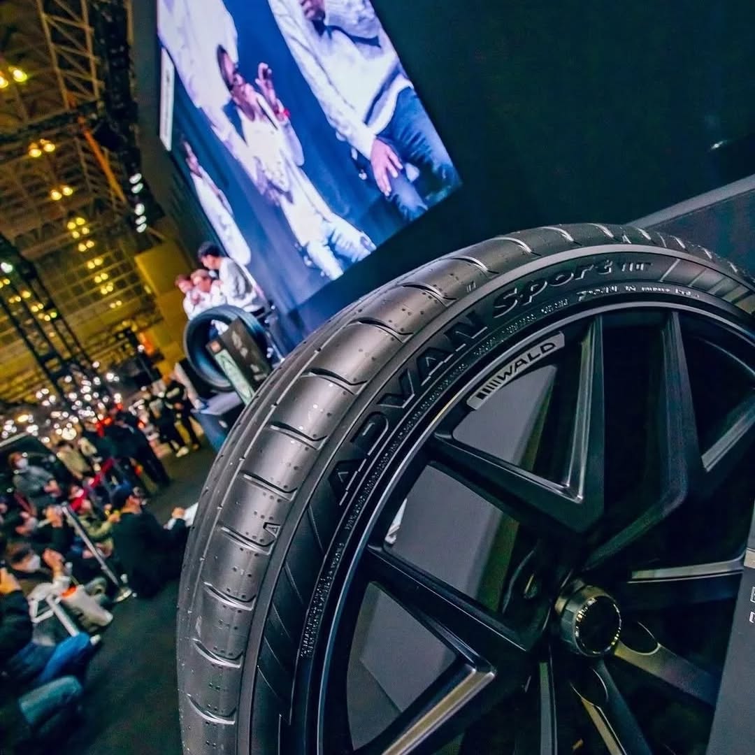 就像，评论，shARe，TAG，关注，保存和炸毁我的通知，以引起注意并在此页面中出现。 @teslanews247