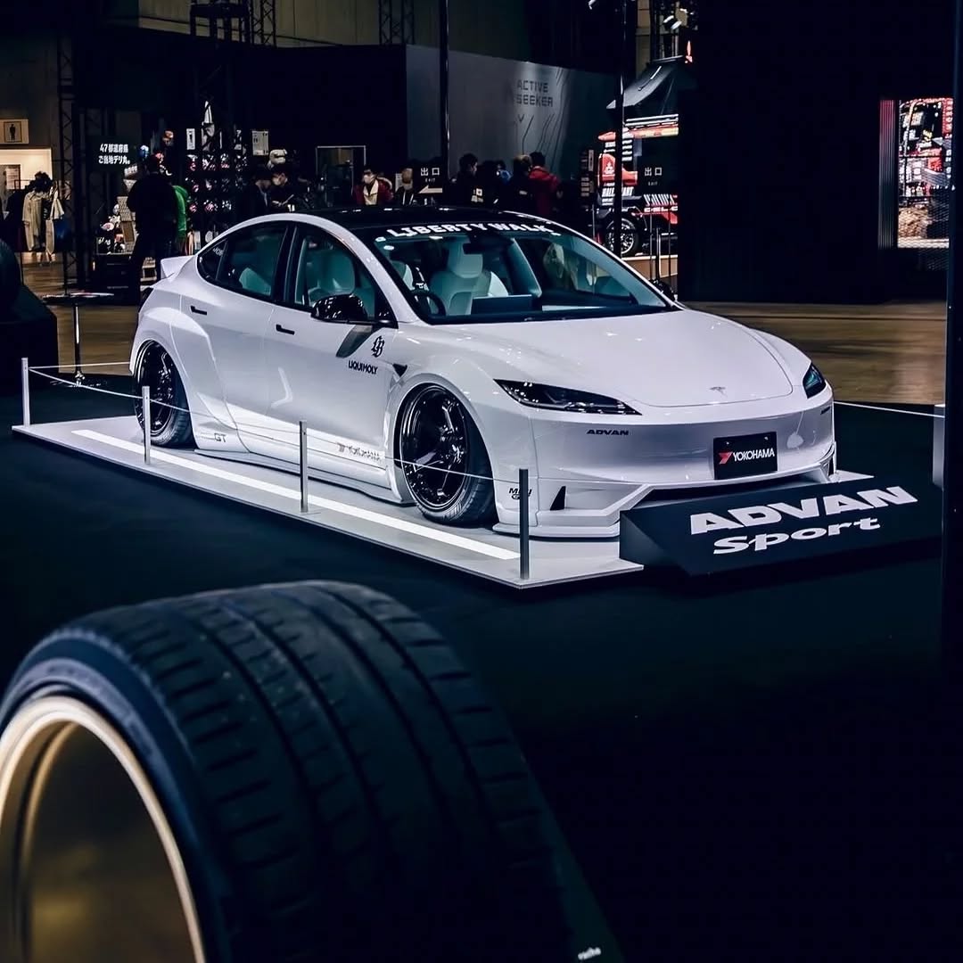 就像，评论，shARe，TAG，关注，保存和炸毁我的通知，以引起注意并在此页面中出现。 @teslanews247