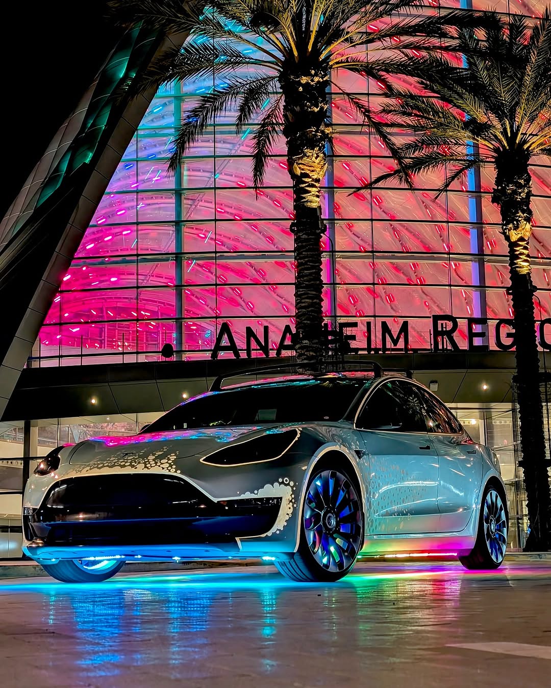 减轻了兄弟🌈…这里没有讨厌。 

Pixel Credits- @googlepixel（ @tesla.ma@tesla.mann_
#fyp #explorepage #teslamotors #nohate #frunkmafia #foryoupage #trending #carsofinstagram #wrappedcars #carporn #tesla #teslamodel3performance #m3p #trending #viral #underglow #wheellights #finbannow @spark.bait