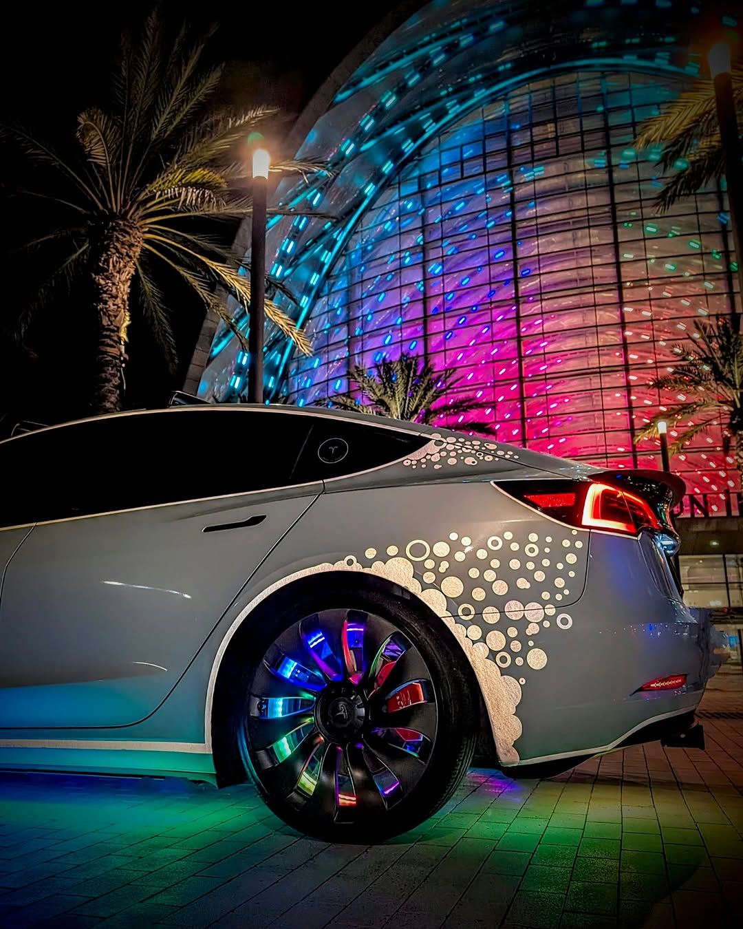 减轻了兄弟🌈…这里没有讨厌。 

Pixel Credits- @googlepixel（ @tesla.ma@tesla.mann_
#fyp #explorepage #teslamotors #nohate #frunkmafia #foryoupage #trending #carsofinstagram #wrappedcars #carporn #tesla #teslamodel3performance #m3p #trending #viral #underglow #wheellights #finbannow @spark.bait