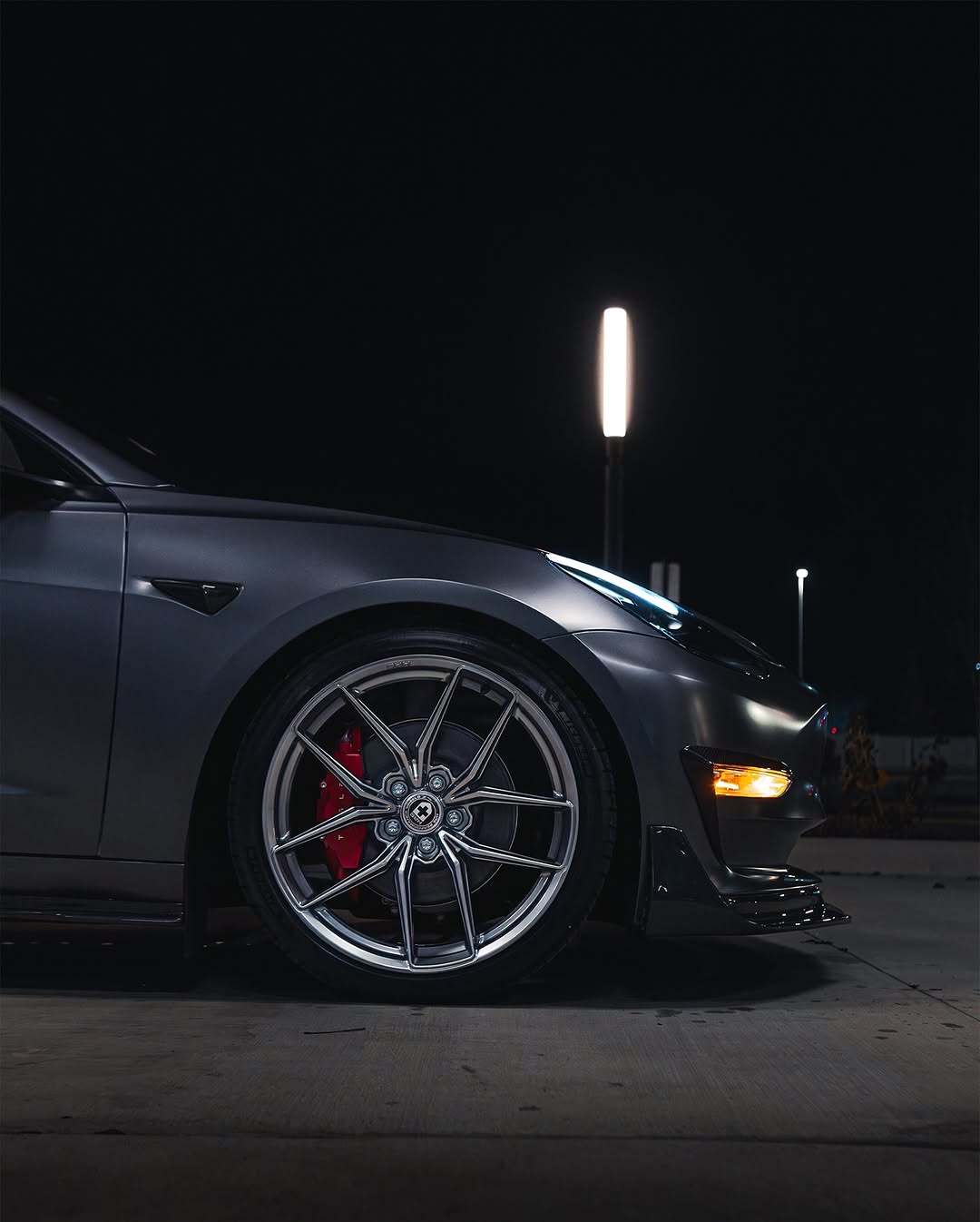 DARK模式。活性
mods列表➡️httPS://linktr.ee/rawthemonster
@sonyalphaA6400 + Sigma 30m F1.4
-
-
-
-
#tesla #modifiedtesla #teslamotors #photography #teslamodel3 #cars #electriccar #teslalife #teslacars #teslaowner #carsofinstagram #carporn #satin #satindarkgrey #wrap #car #carphotography #sonyalpha #sonya6400 #ocala #florida @rawthemonster_