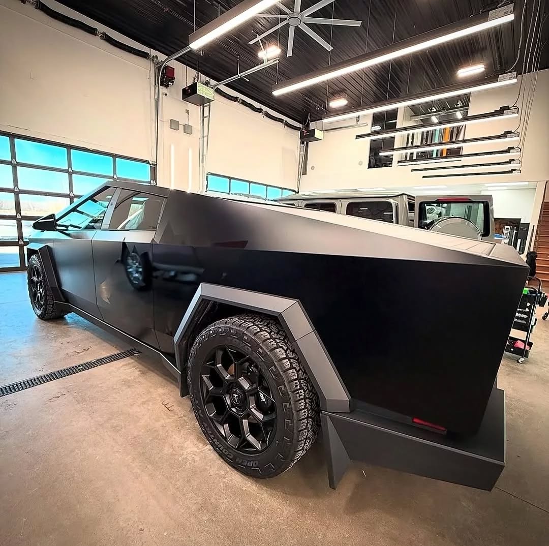 确保您一直滑动到正确 - 最佳角度😍👌 @teslanews247