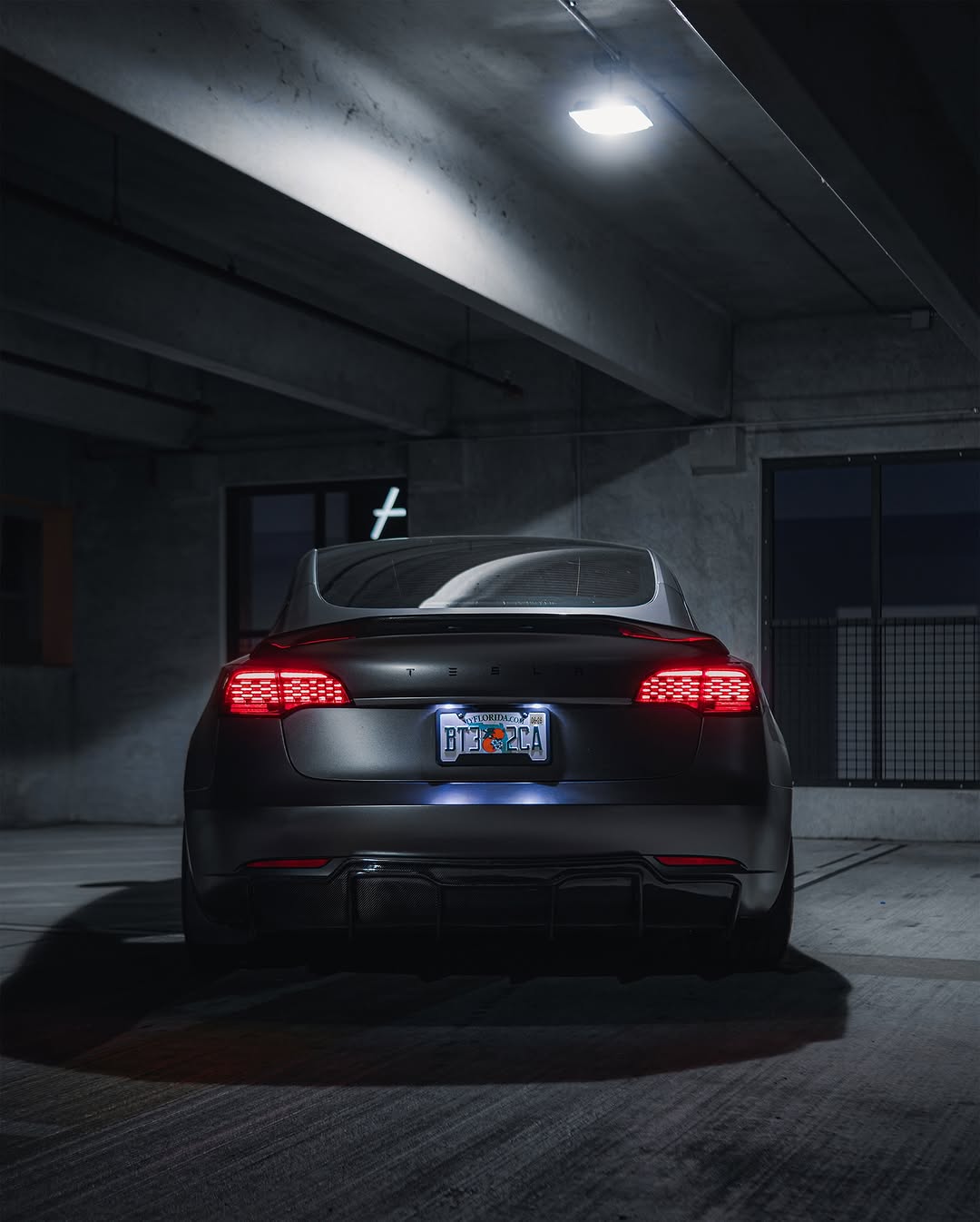 🔵在觉醒之前🔴

mods列表➡️httPS：//linktr.ee/rawthemonster

@sonyalphaA6400 + Sigma 30m F1.4

 - 
 - 
 - 
 -
#tesla #modifiedtesla #teslamotors #photography #teslamodel3 #cars #electriccar #teslalife #teslacars #teslaowner #carsofinstagram #carporn #satin #satindarkgrey #wrap #car #carphotography #sonyalpha #sonya6400 #ocala #florida #robotcraftsman #vorsteiner #hre #hrewheels #sololeveling @rawthemonster_