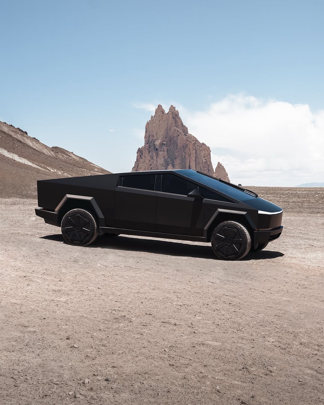 Stealth Inspo→现实 @teslamotors