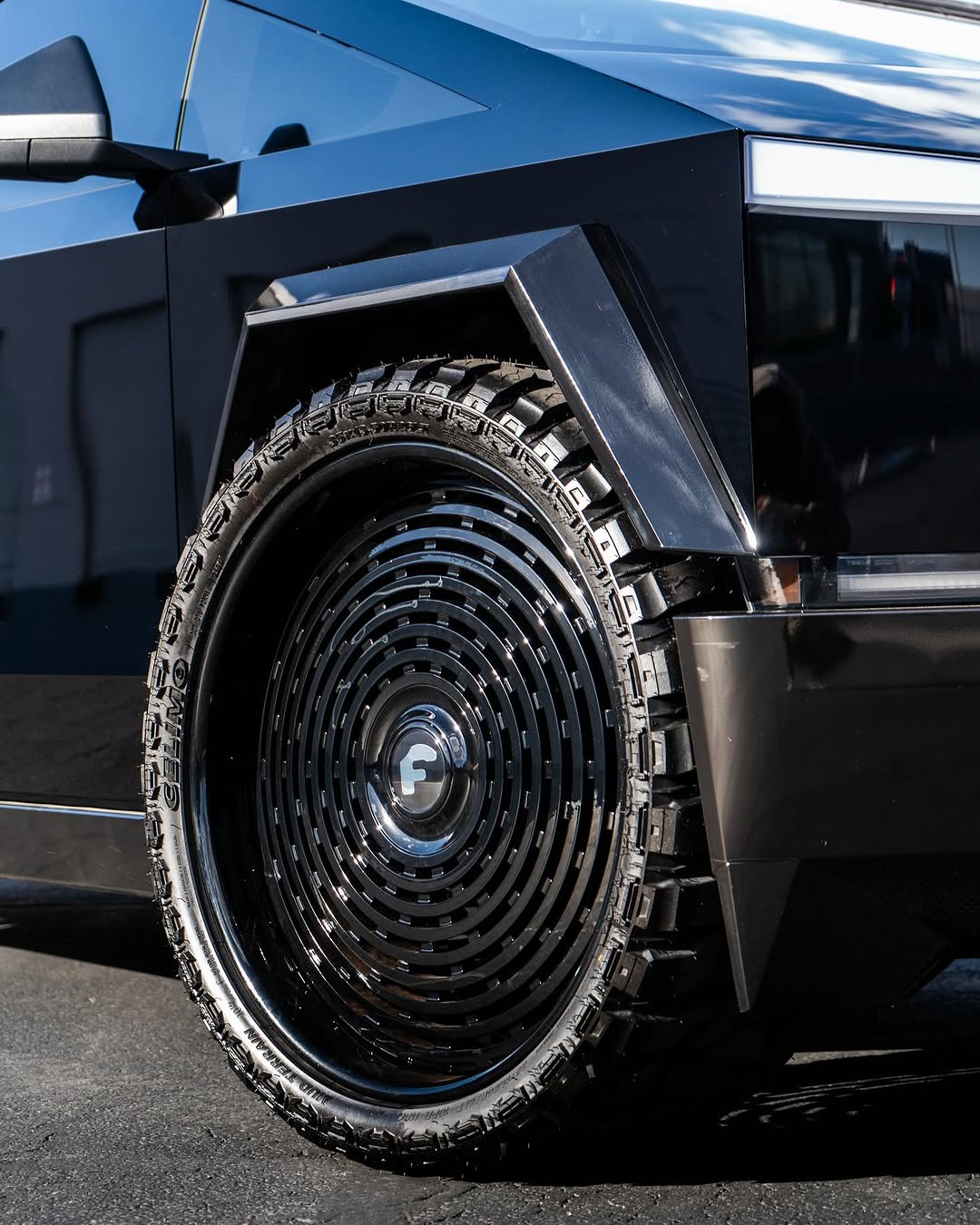 #CyberTruck on #Forgiato @wheels by @dippedautoworks @forgiato