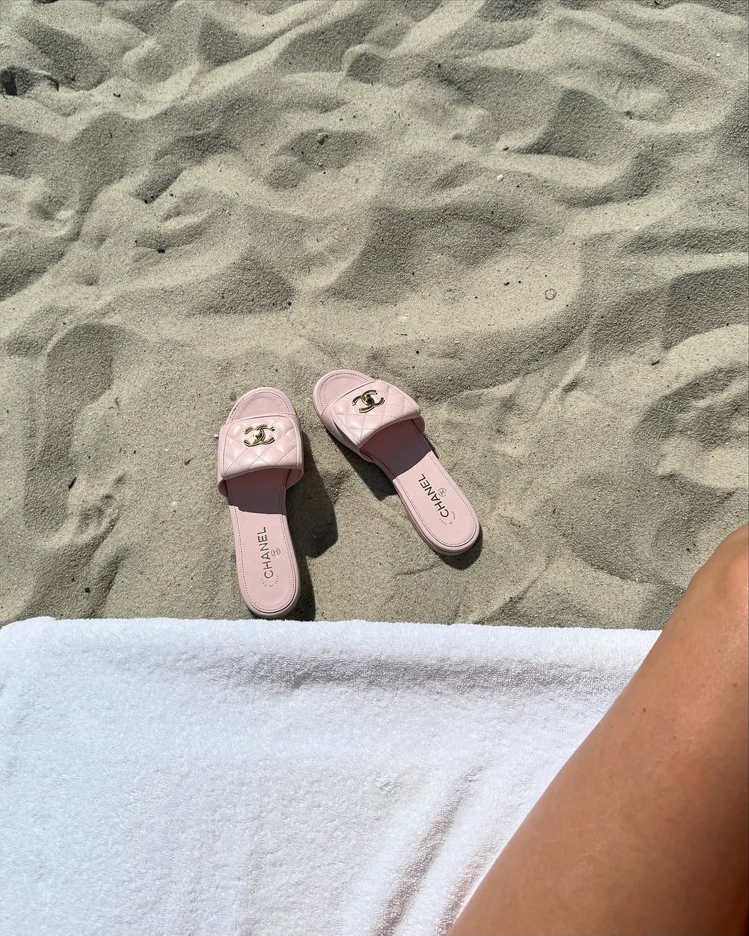 miAMi和我🤍 @brooklyneve_