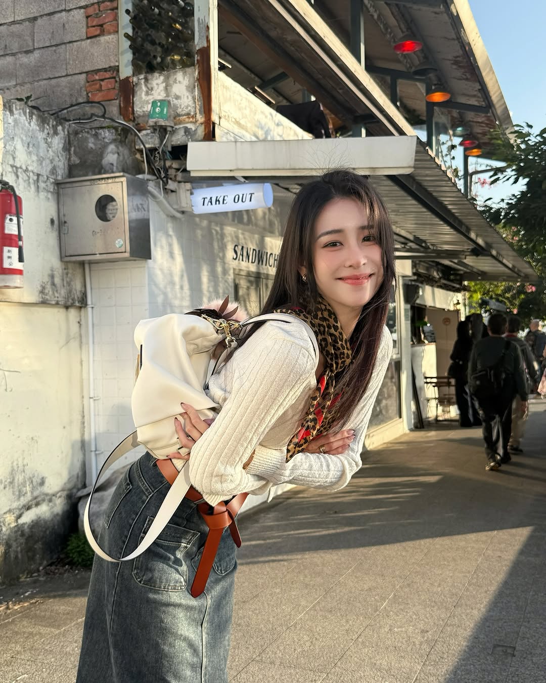 终于经过一周的rAI
还要恭喜@fendi100周年ARyy
fendi x红翼联名靴好看吗
#FendiSS25 #FendiMammaBaguette @yitzenn