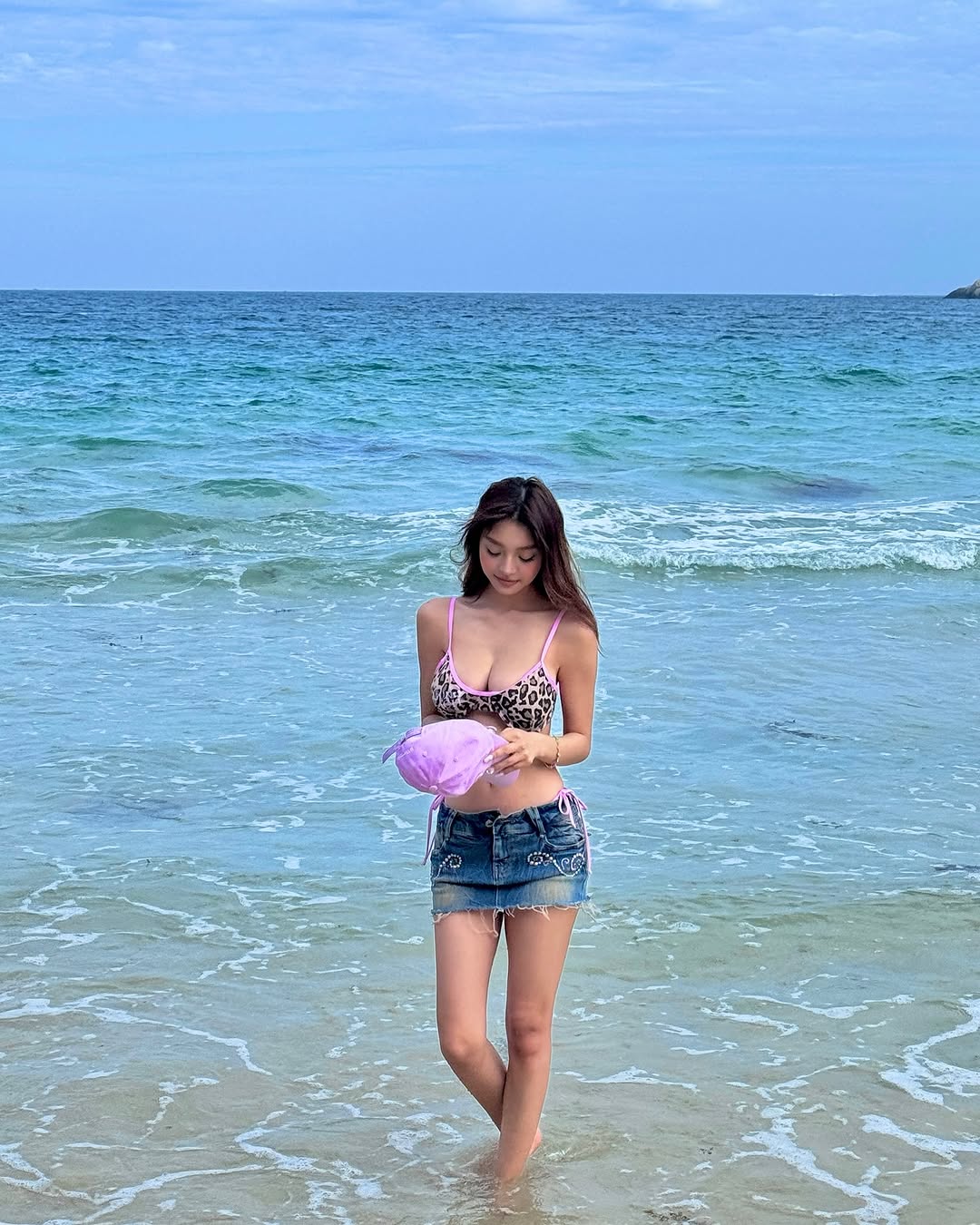 #🏖 @belleloveu