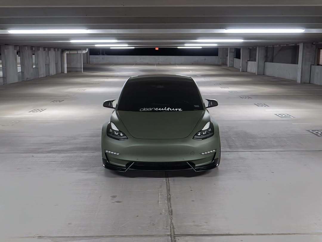 pARked不同
建造:
包装:3M MattemiletARy绿色
悬架:BC Racing BR系列
车轮:Aodhan Aff7 19x8.5
车轮垫片:20mm+25mm
SwaybARs:插电性能
REARCAMBERARMM:MountAIn通行证性能
FL控件ARMS:MountAIn通过性能
制动缸支架:MountAIn通行证性能
tAIlllights:alphARExpro系列
前雾灯:rPM特斯拉
CF方向盘:TiaLloyelf
AMBientLighting:TiaLloyelf
铝制航空盾:eBay
CF镜子CaPS:Yeslak
由Ingenext提升
#tesla #model3 #cars #houston @m3_0469