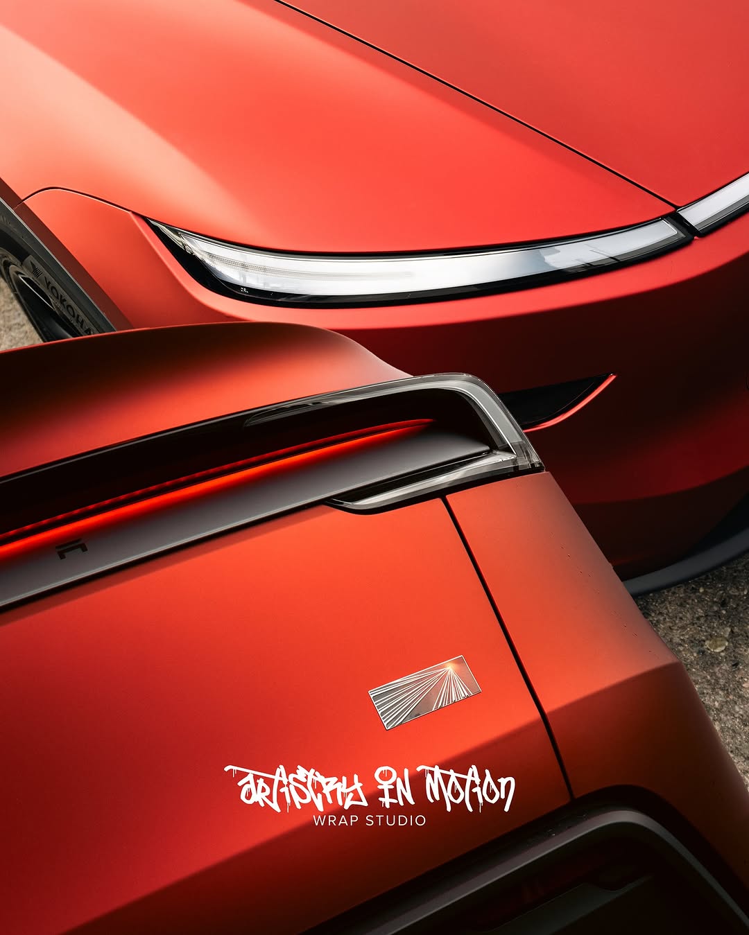 留在红色💋

为Tesla Model Y Juniper Launch Edition提供世界上第一个来自@flexishield的缎面铬红色完整PPF而感到自豪。非常感谢 @denniscw@denniscw_ytflexishieldteam信任我的过程。 

📸：@shotsbyshighguy 
@shotsbyshighguy世界：@denniscw_yt @aimwrap
•
•
•@denniscw_yt
#tesla #teslamodely #modelyjuniper #juniper #teslamotors #teslamemes #elon #flexishield #carphotography #red #wholelottared #newcar #ppf #ppfinstallation #ppffilm @aimwrap