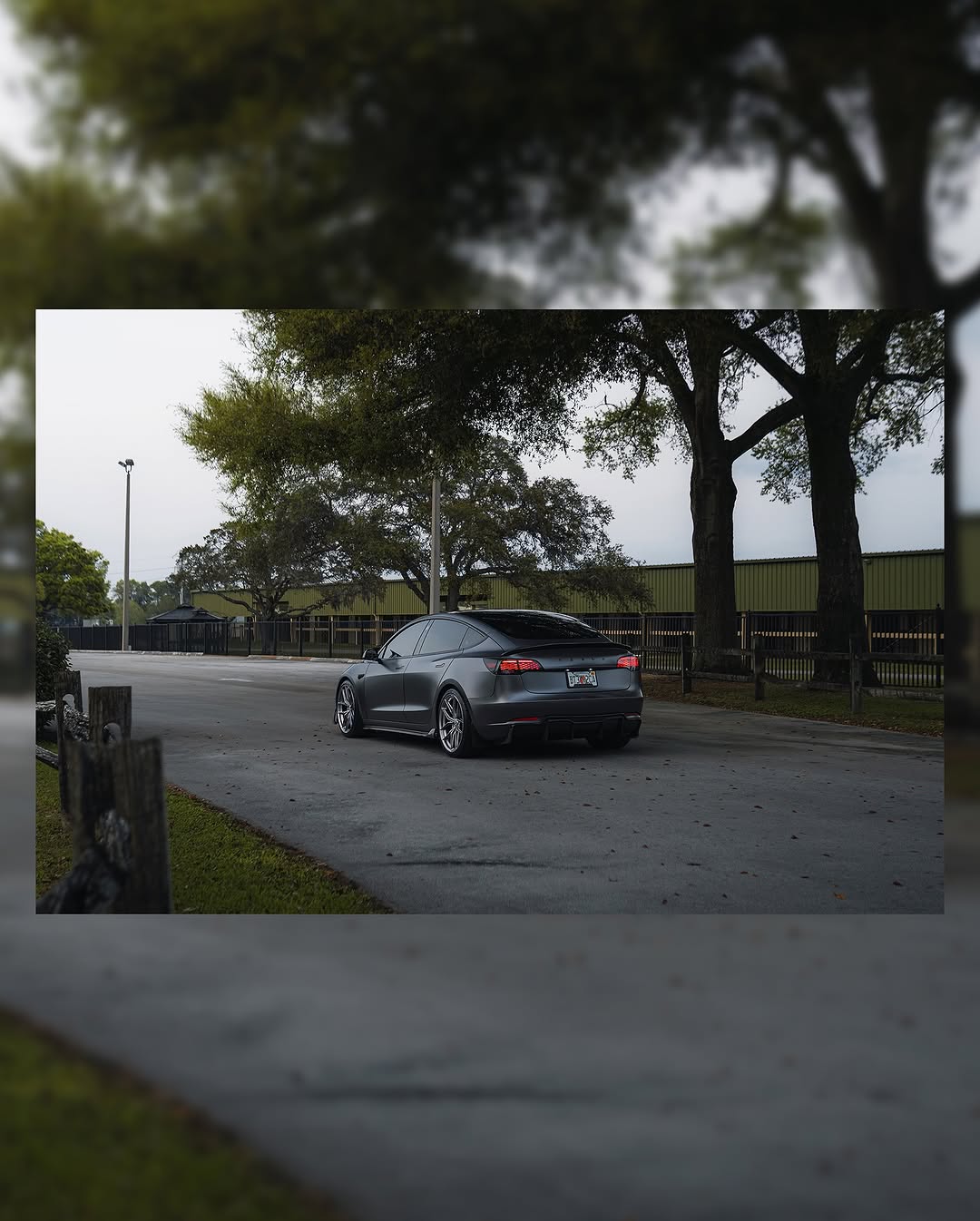 缎面结束。原始意图。

@sonyalphaA6400 + Sigma 30m F1.4

 - 
 - 
 - 
 -
#tesla #modifiedtesla #teslamotors #photography #teslamodel3 #cars #electriccar #teslalife #teslacars #teslaowner #carsofinstagram #carporn #satin #satindarkgrey #wrap #car #carphotography #sonyalpha #sonya6400 #ocala #florida @rawthemonster_