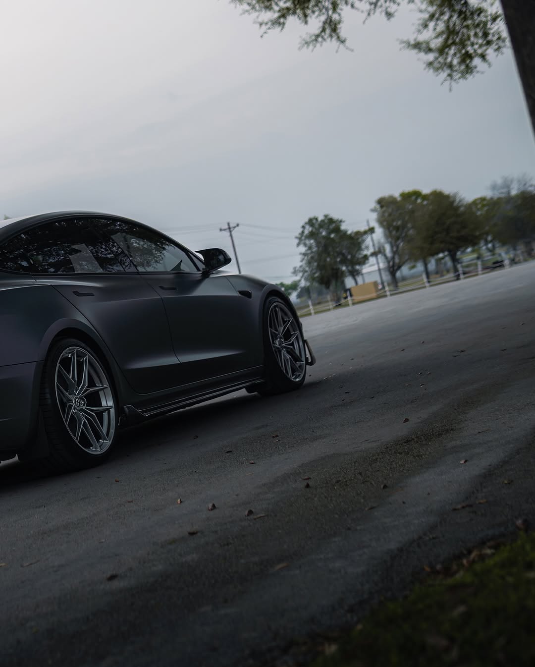 缎面结束。原始意图。

@sonyalphaA6400 + Sigma 30m F1.4

 - 
 - 
 - 
 -
#tesla #modifiedtesla #teslamotors #photography #teslamodel3 #cars #electriccar #teslalife #teslacars #teslaowner #carsofinstagram #carporn #satin #satindarkgrey #wrap #car #carphotography #sonyalpha #sonya6400 #ocala #florida @rawthemonster_