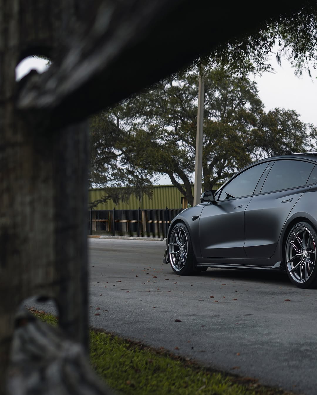 缎面结束。原始意图。

@sonyalphaA6400 + Sigma 30m F1.4

 - 
 - 
 - 
 -
#tesla #modifiedtesla #teslamotors #photography #teslamodel3 #cars #electriccar #teslalife #teslacars #teslaowner #carsofinstagram #carporn #satin #satindarkgrey #wrap #car #carphotography #sonyalpha #sonya6400 #ocala #florida @rawthemonster_