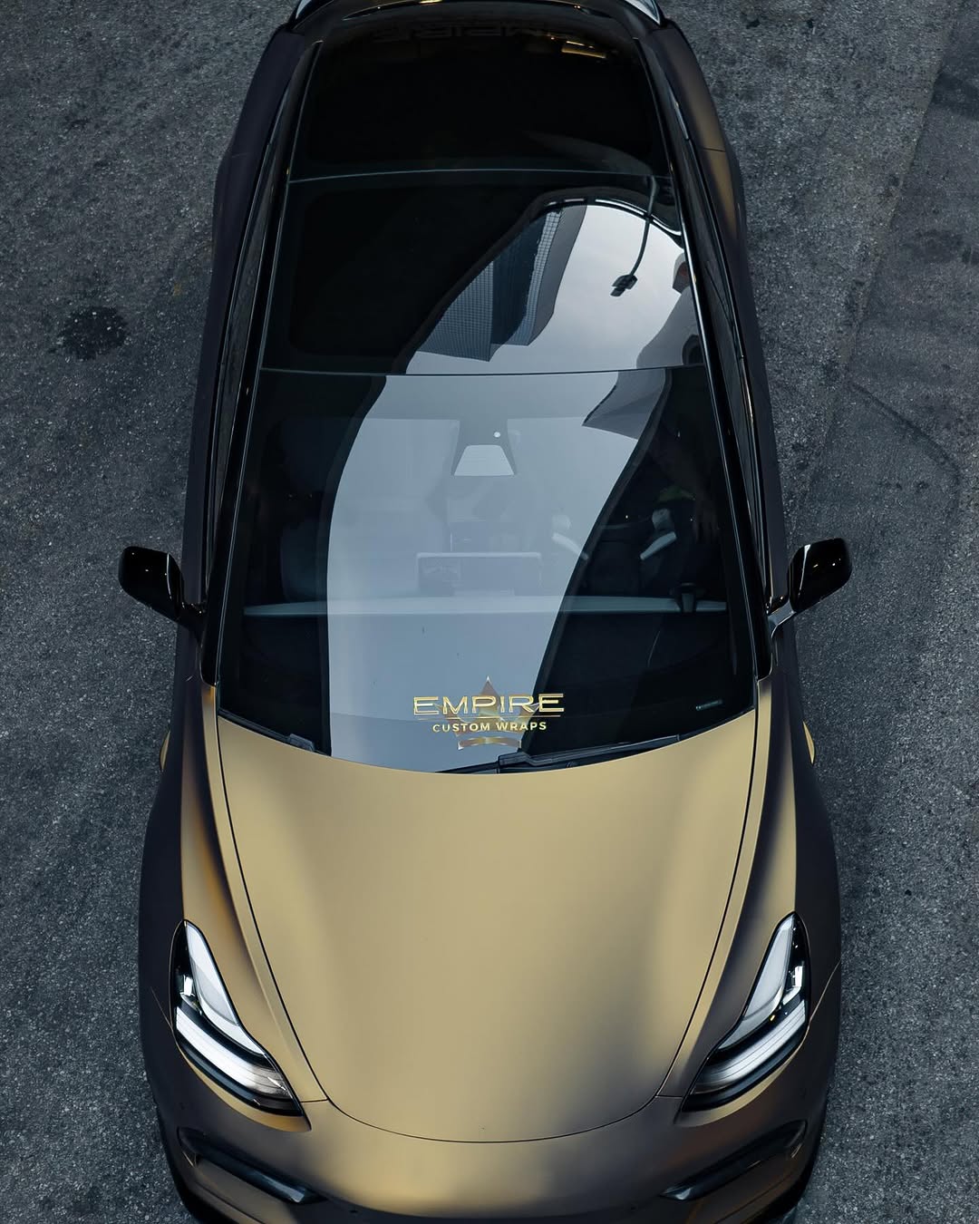 自从我们首次亮相定制前保险杠，AI0⟧RIDE悬架，HARdlineFrunk设置和LED Glow-Up以来，PARKEDKIDED在洛杉矶的Grand Street下进行了首次职业拍摄。这种构建的打击与众不同，这仅仅是开始。

向@teslaflix喊叫，以完美地捕捉氛围， @empire@empirecustomwraps开推了信封， @AI0⟧RliftPerfermancefo@airliftperformanceIT到人行道上。
#goals #goalsetter #elevate #build #buildyourempire #empire #air #bagged #baggedlife #pavement #drop #dropitlow #photoshoot #teslamodel3 #teslamodel3performance @nat_empire