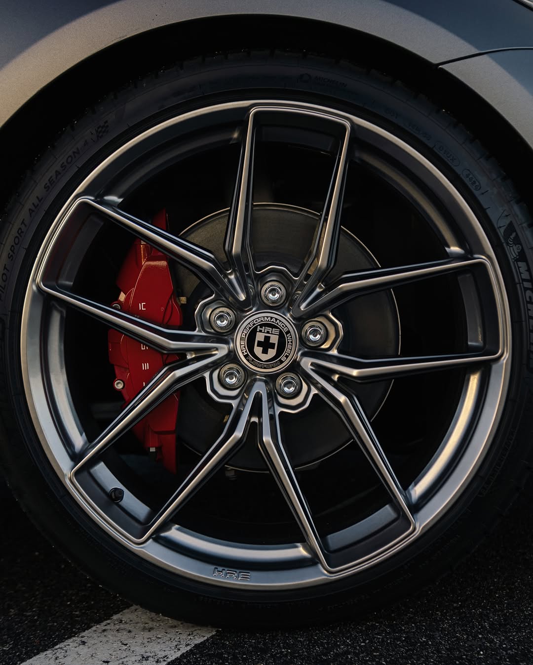 日落与此视图不同

@sonyalphaA6400 + Sigma 30m F1.4

 - 
 - 
 - 
 -
#tesla #modifiedtesla #teslamotors #photography #teslamodel3 #cars #electriccar #teslalife #teslacars #teslaowner #carsofinstagram #carporn #satin #satindarkgrey #wrap #car #carphotography #sonyalpha #sonya6400 #ocala #florida #hre #hrewheels #robotcraftsman #ruined #vorstiener @rawthemonster_