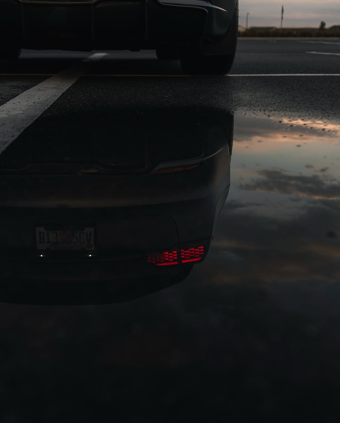 日落与此视图不同

@sonyalphaA6400 + Sigma 30m F1.4

 - 
 - 
 - 
 -
#tesla #modifiedtesla #teslamotors #photography #teslamodel3 #cars #electriccar #teslalife #teslacars #teslaowner #carsofinstagram #carporn #satin #satindarkgrey #wrap #car #carphotography #sonyalpha #sonya6400 #ocala #florida #hre #hrewheels #robotcraftsman #ruined #vorstiener @rawthemonster_