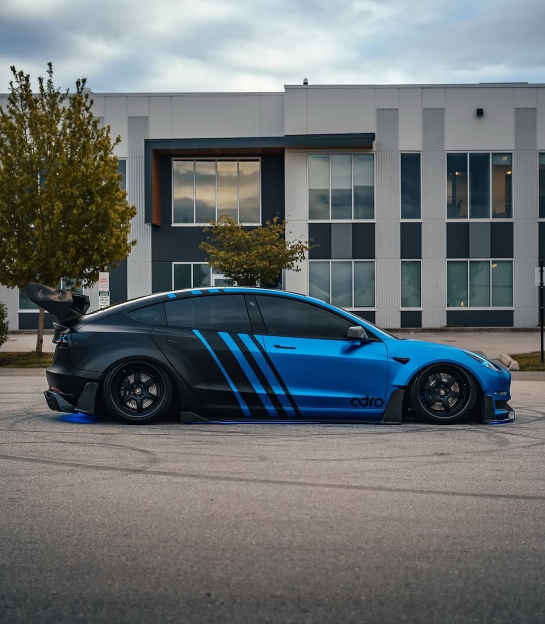 我将自己标识为普锐斯 🚗  🏡 华盛顿州 📸  @teslaclubofamerica