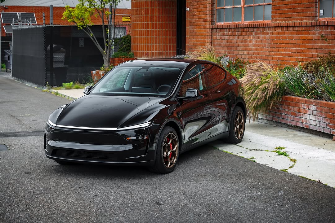 绝对制动功率 🛞 19英寸 UP FORGED UP-05 磨砂黄铜色 UP 六活塞大刹车套件（前轮）适用于 Model 3 和 Y 2017+ 型号 完美轮毂与大刹车套件组合，仅限@unpluggedperformance @unpluggedperformance