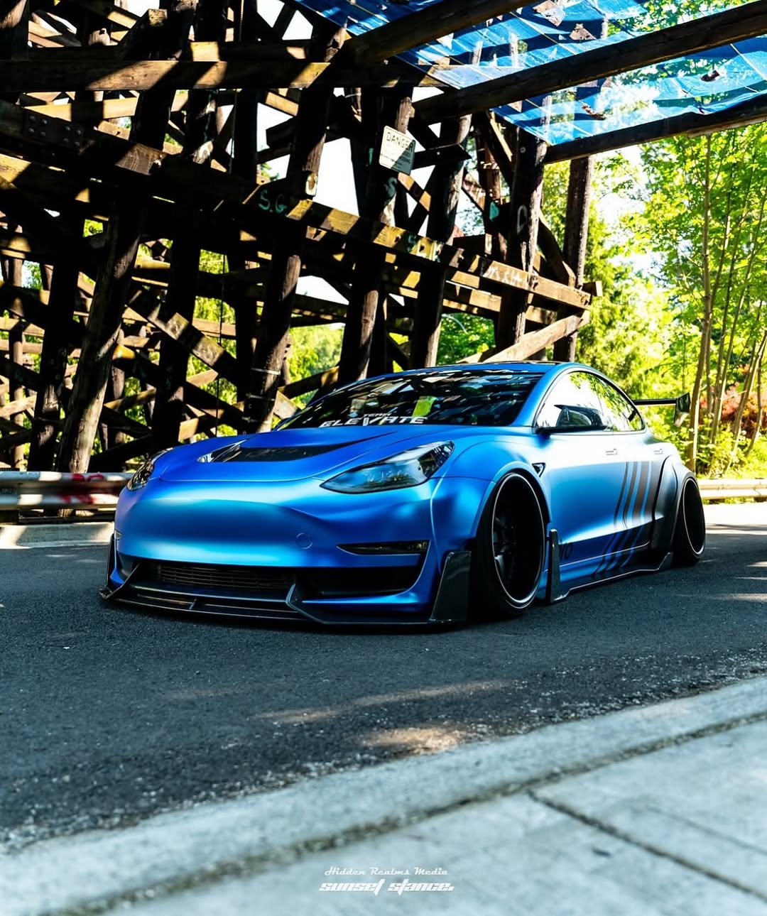 翼翼三明治 🚗 @m3_titanium 🏡 WA 📸 @hidden_realms_media @teslaclubofamerica