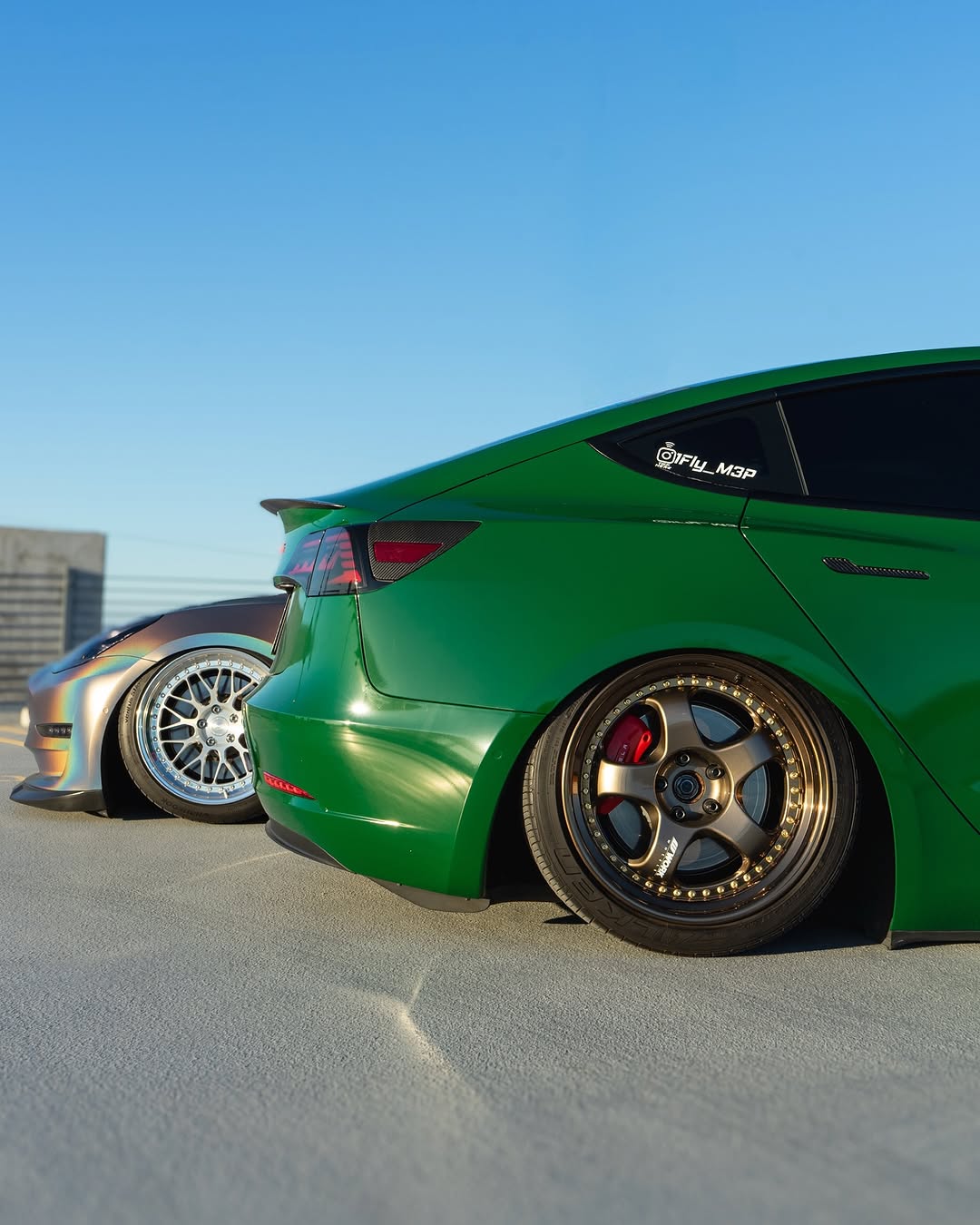 相同，相同，但不同。 @m3p_gio