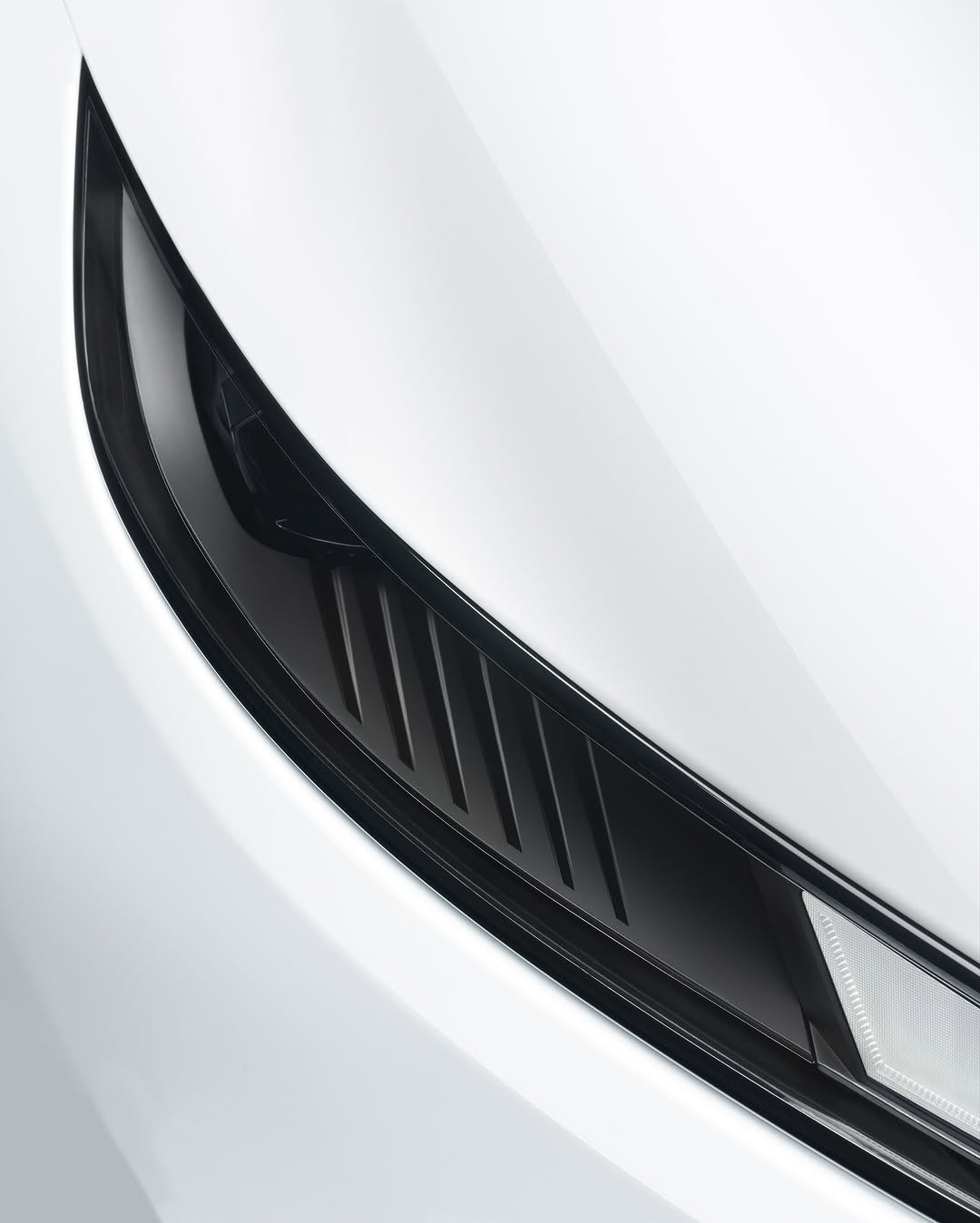 录音室的标准配置 @teslamotors