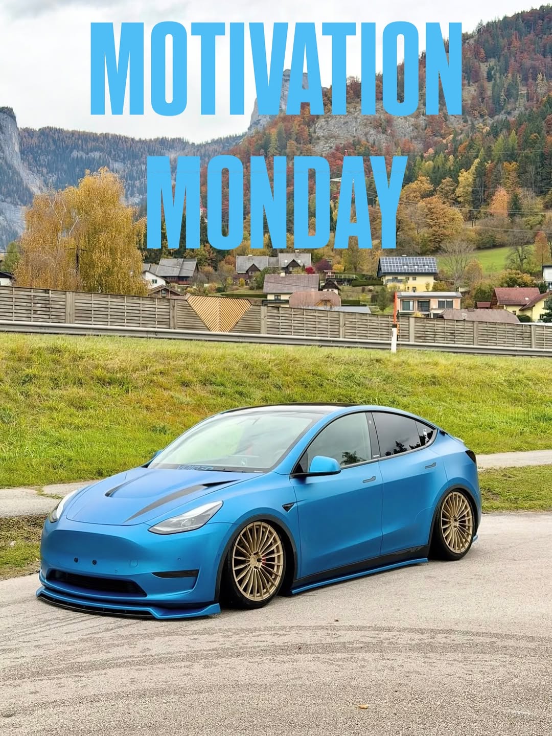 今天星期几？ 🚗 @tom19_myp 🏡 AT @teslaclubofamerica
