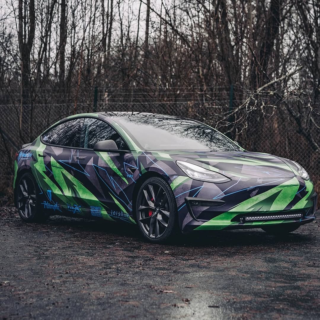 👉🏼 橙色乌龟 “乌龟在哪？” 🐢 别问我——你这辆汽车肯定不会因为这个疯狂的贴膜而变慢。 😂😅 @wrapstock