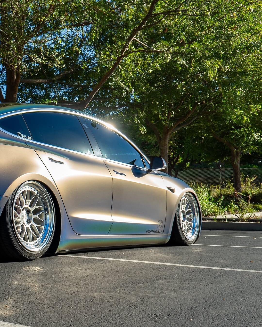 今天星期几？ 🚗 @m3p_gio 🏠 加州 @teslaclubofamerica