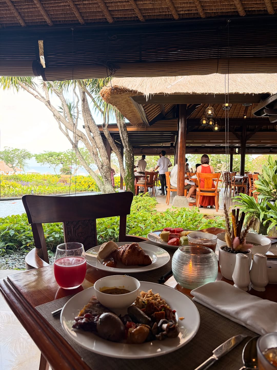 第一次在巴厘岛 🌺🌴 @sofia_shikibu