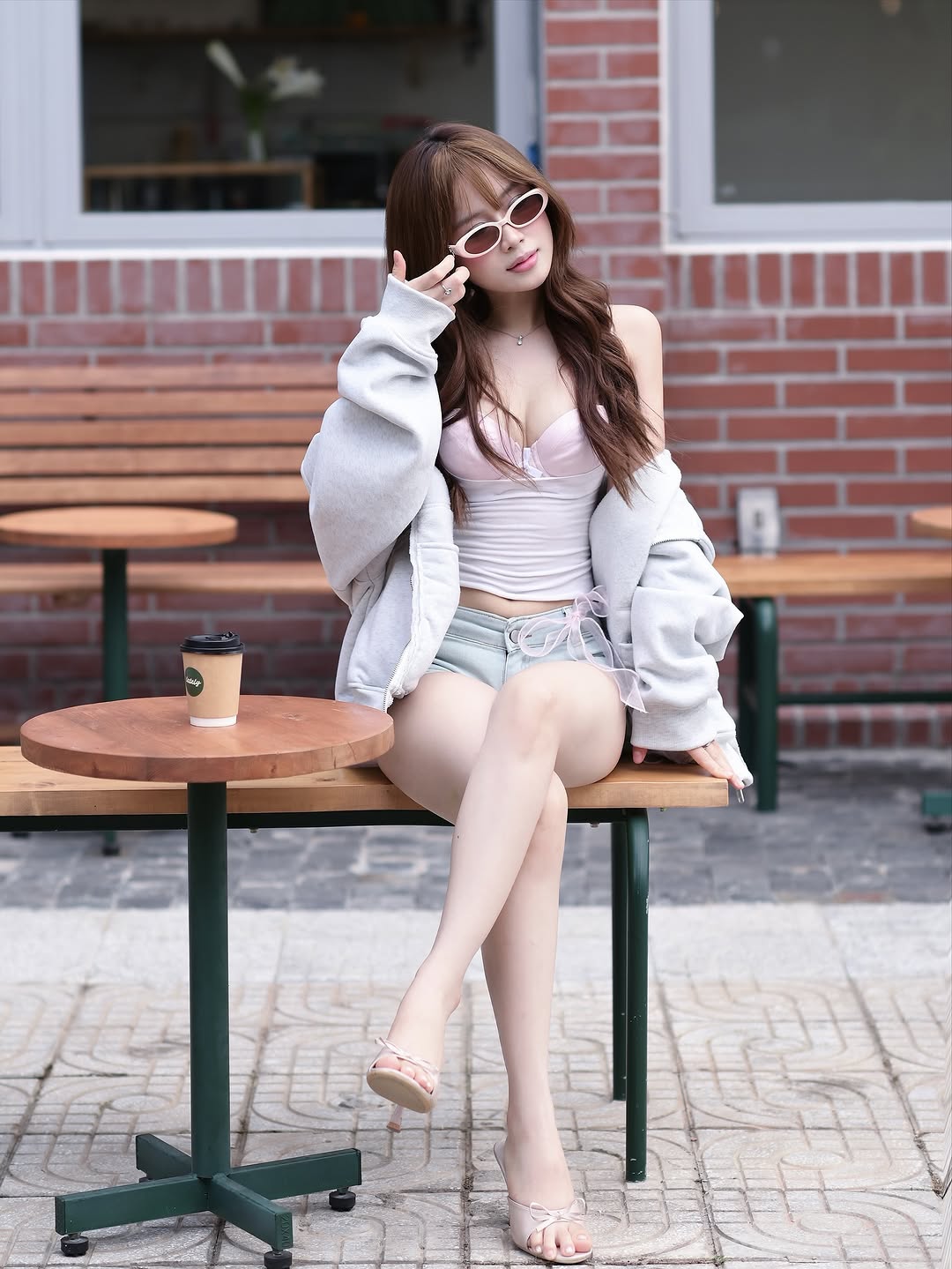 她是个10分，但是…… 🫩 @t.tittttt