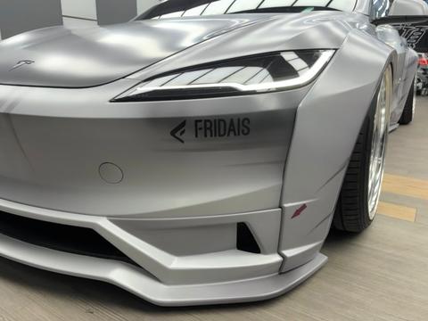 周一节目:自由步行 🚗 @_ren.chen 🏡 TW 📸 @gd_230 @teslaclubofamerica