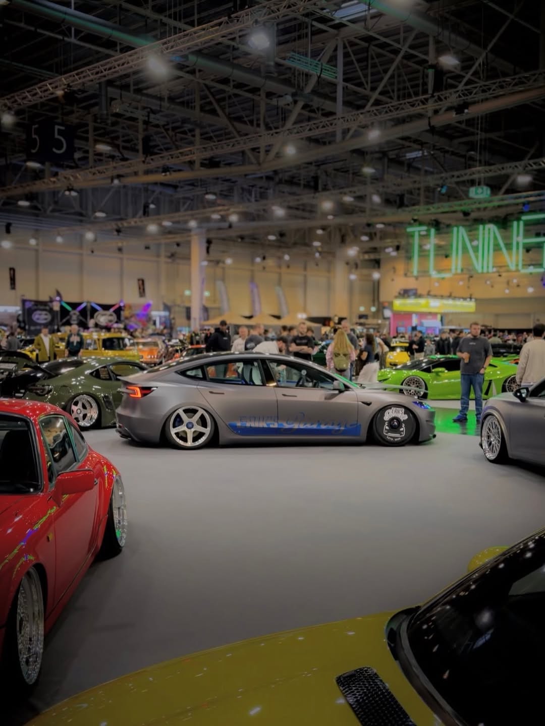 前舱检查 🚗 stricker_98 🏡 DE 📸 @dima_m.84 @teslaclubofamerica