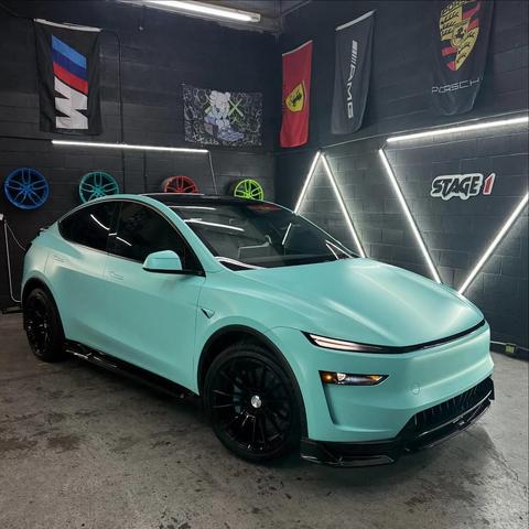 #Tesla #ModelY 在 #Forgiato @wheels 由 @j_s1as @stage1autosports @forgiato