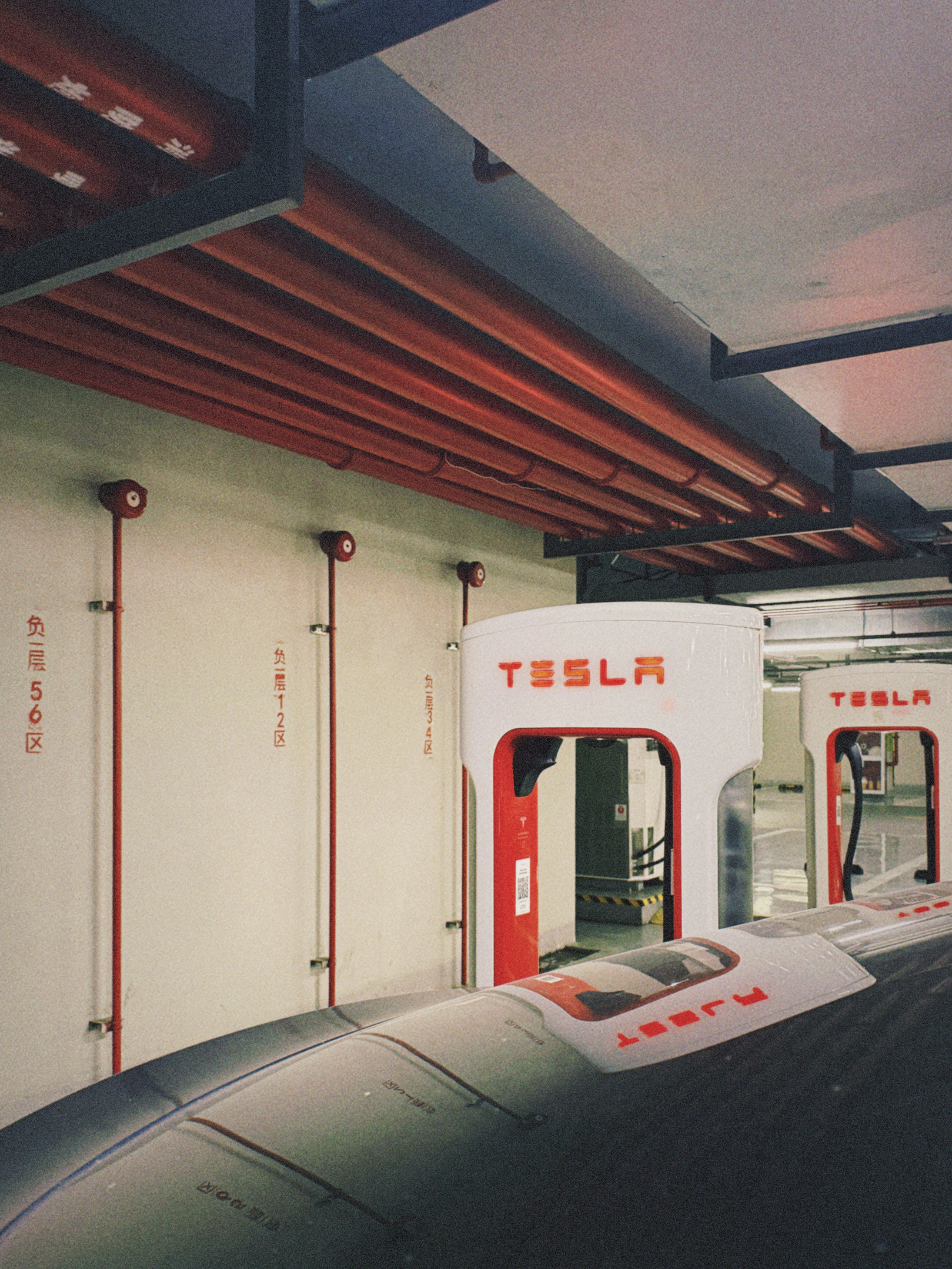 有没有杭州特斯拉车主想加入组织的～
线上线下一起玩儿。大家经常聚在一起活动兜风。
杭州特斯拉纯净车主群