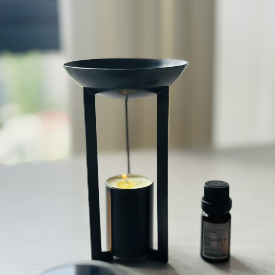 办公一角/喝出松弛感

好好喝茶，就是给忙碌生活最温柔的缓冲



 #特斯拉车主日记  #喝茶