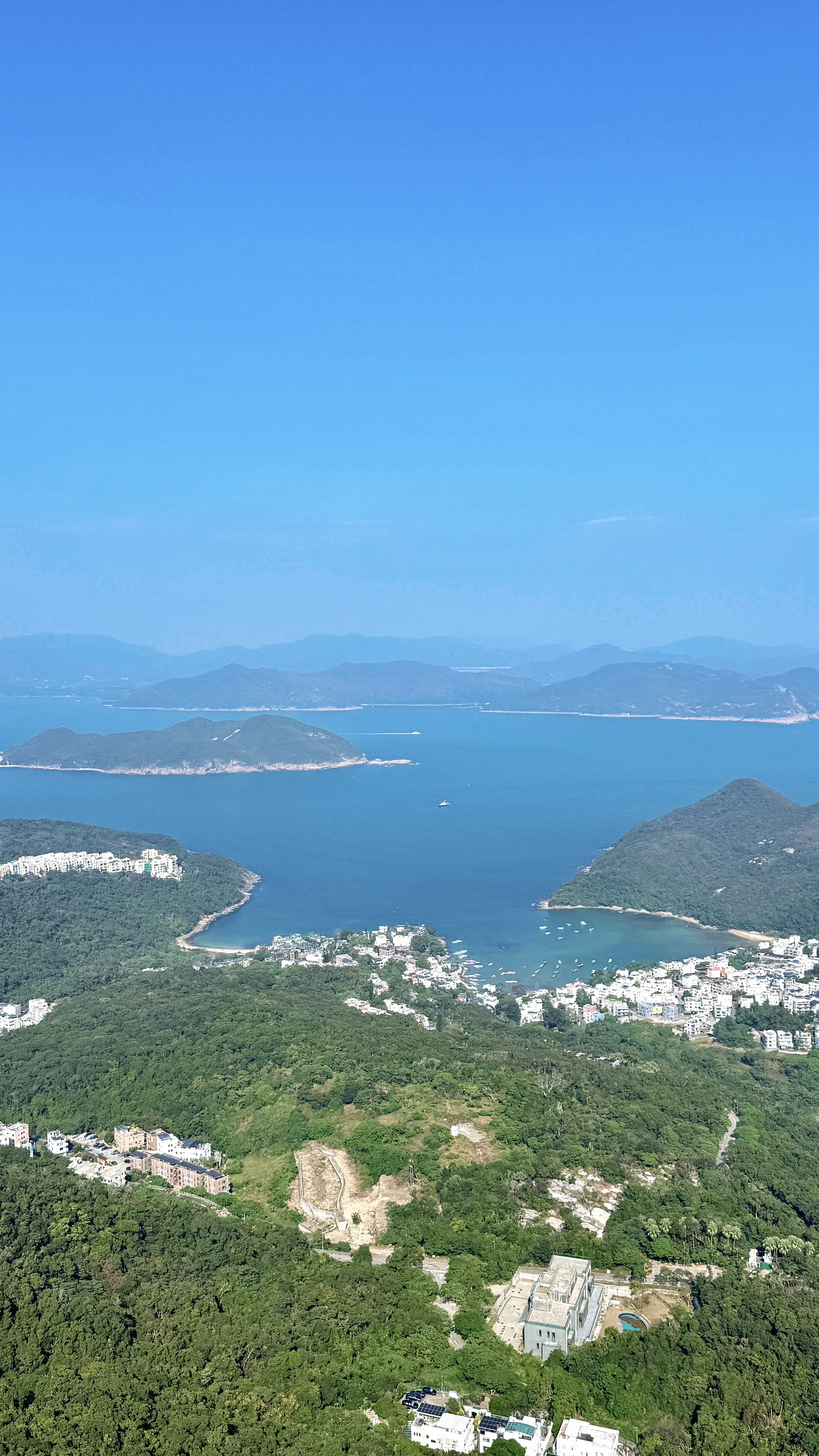 2025年的最後一座山 #戶外

#model3