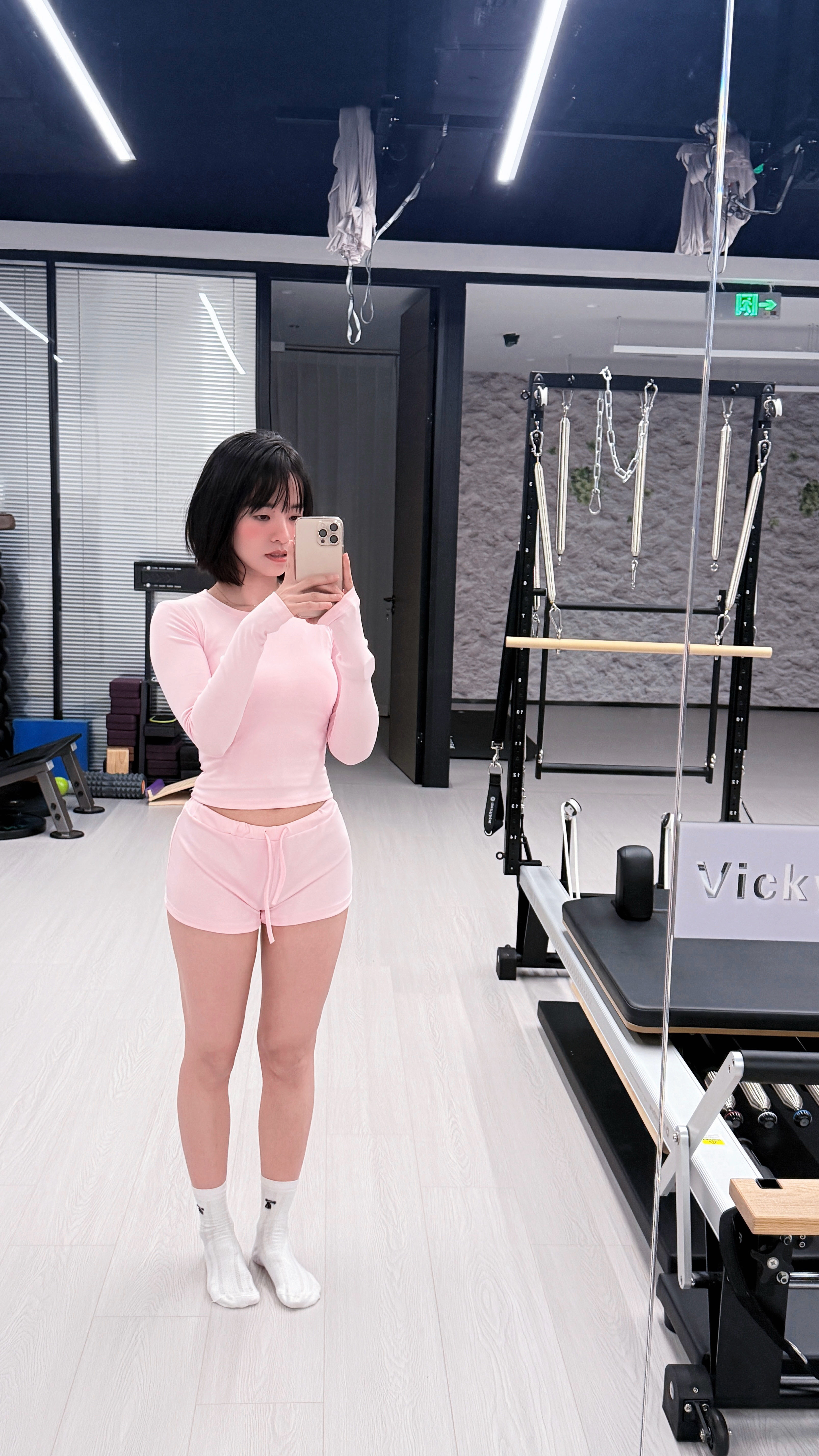 不知道 我的身材很曼妙