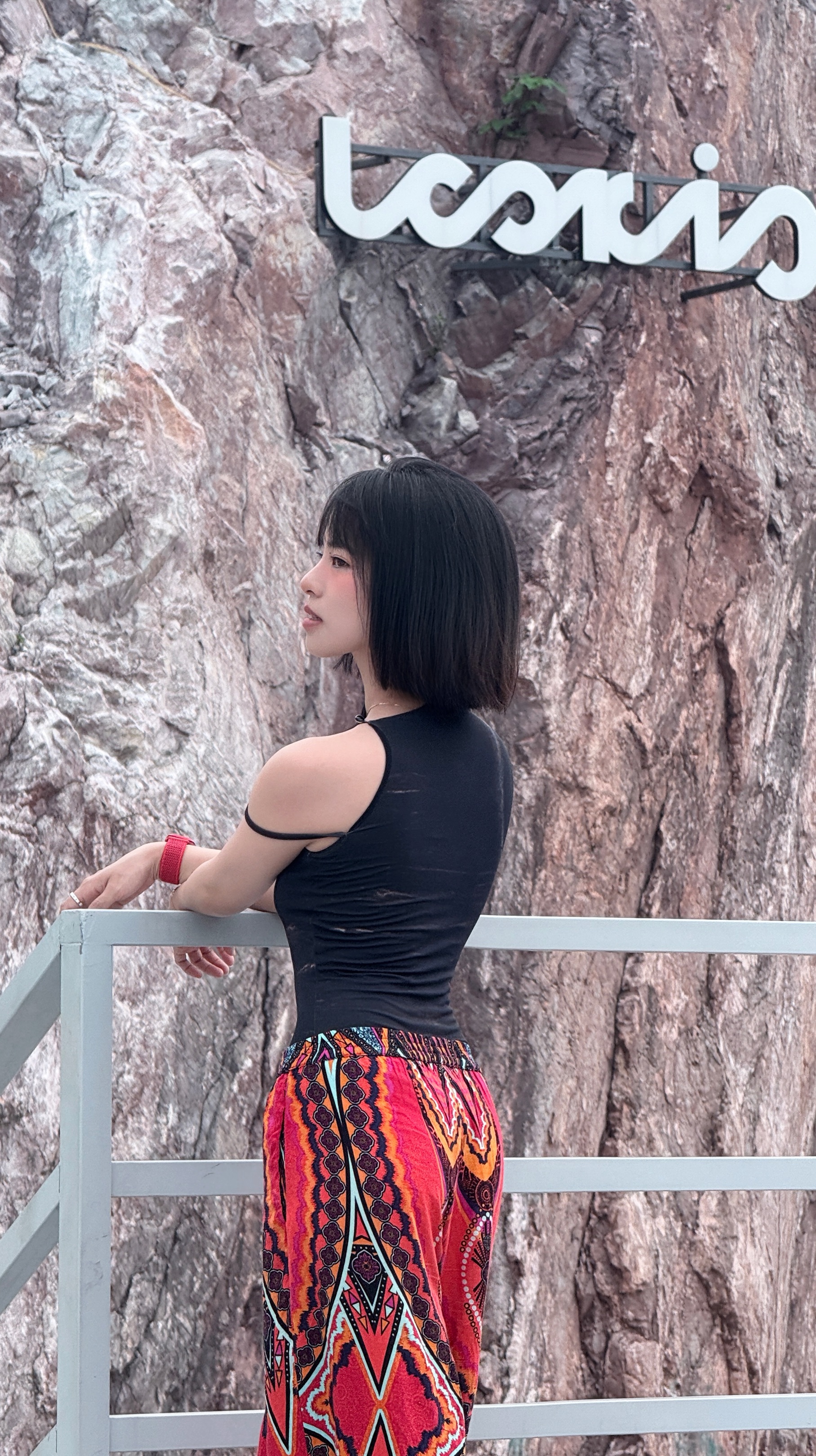 我没办法一直有趣 就像有一天你会发现我很久没找你了