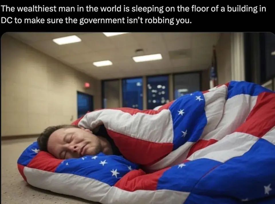 如果马斯克遭遇不测，美国的重大损失，世界的损失！愿偶像改变世界！人类之光！god bless you ！