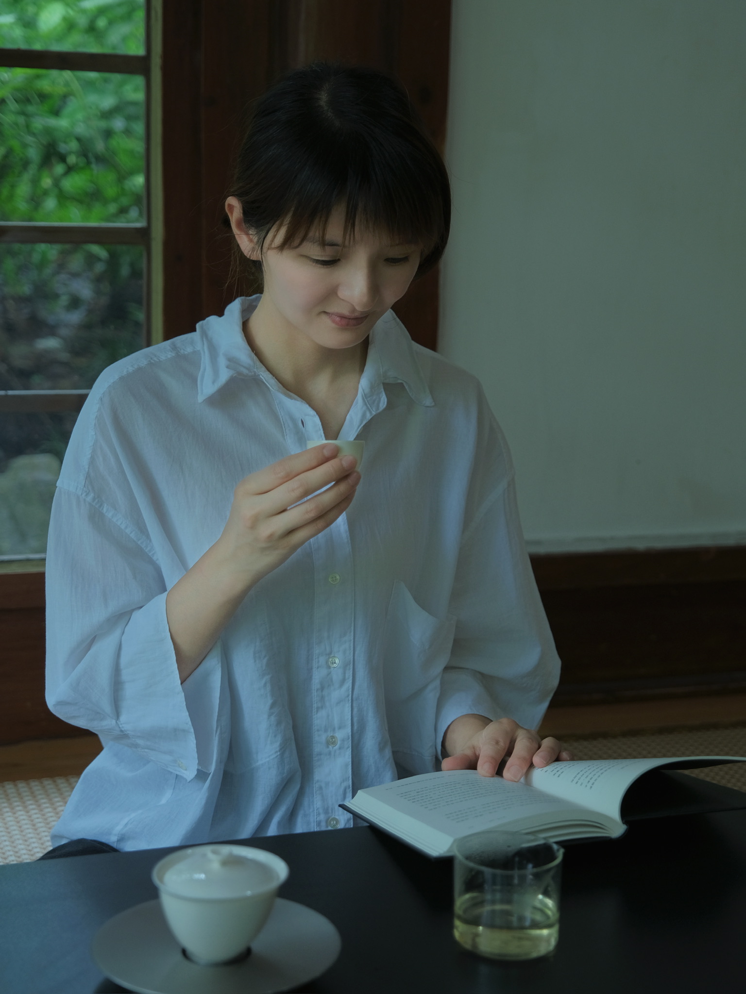 相行随遇——初夏时刻
被困在雨天的茶博馆，在清茶坊 熟悉的茶具+店家的明前龙井 
安静 自在 美好
一路相伴 一生相行
@小红书 
造 物 印 象 


#旅行出差好物分享 #特斯拉周边好物 #特斯拉车主日记 #喝茶