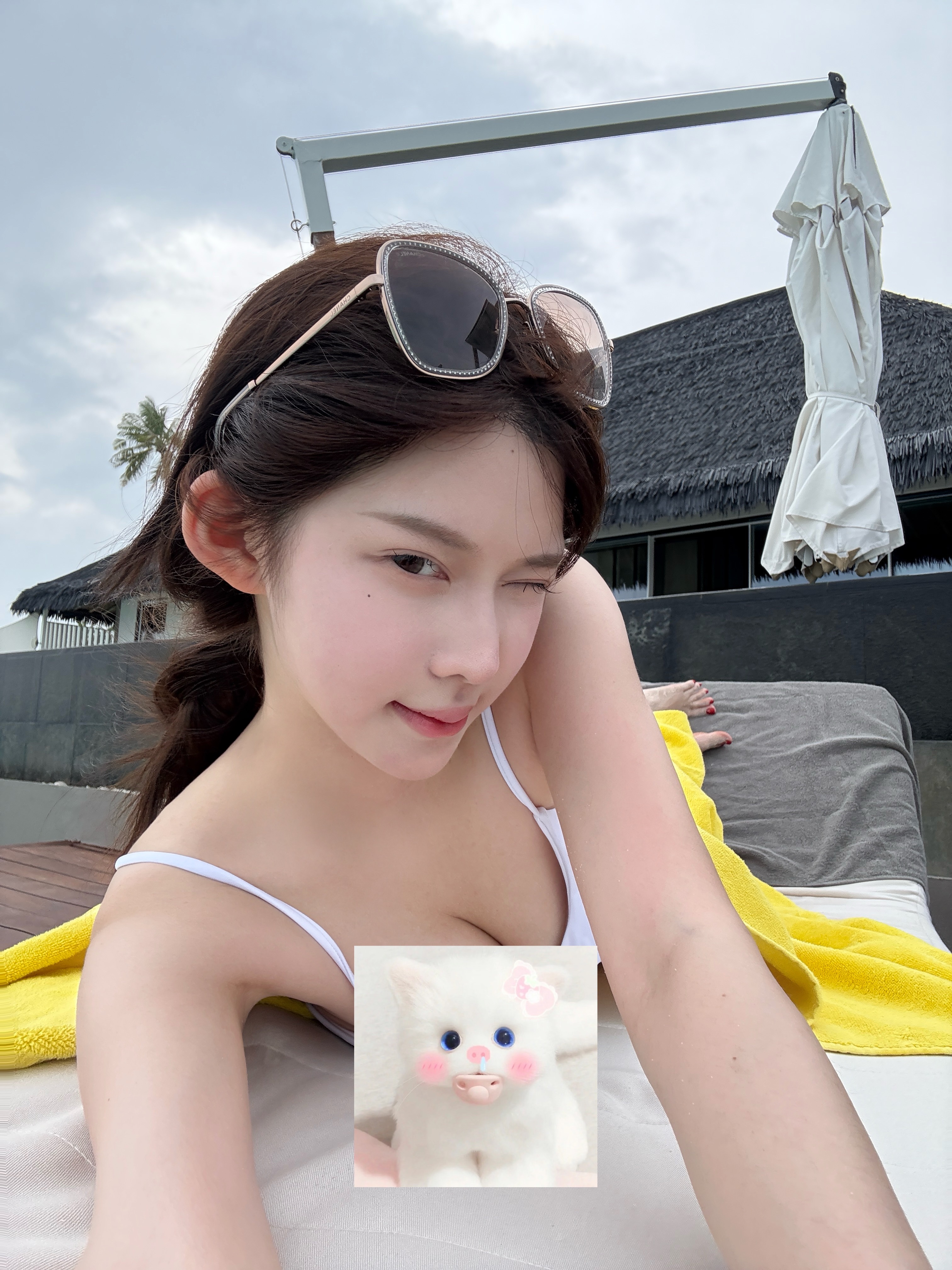 🇸🇬14图 和家人团团圆圆 去了好几个小岛 有点累但很幸福 卡在放假的最后一天回学校了
新年快乐🥂#日常plog #新年 #幸福的具像化 @猪猪Cris