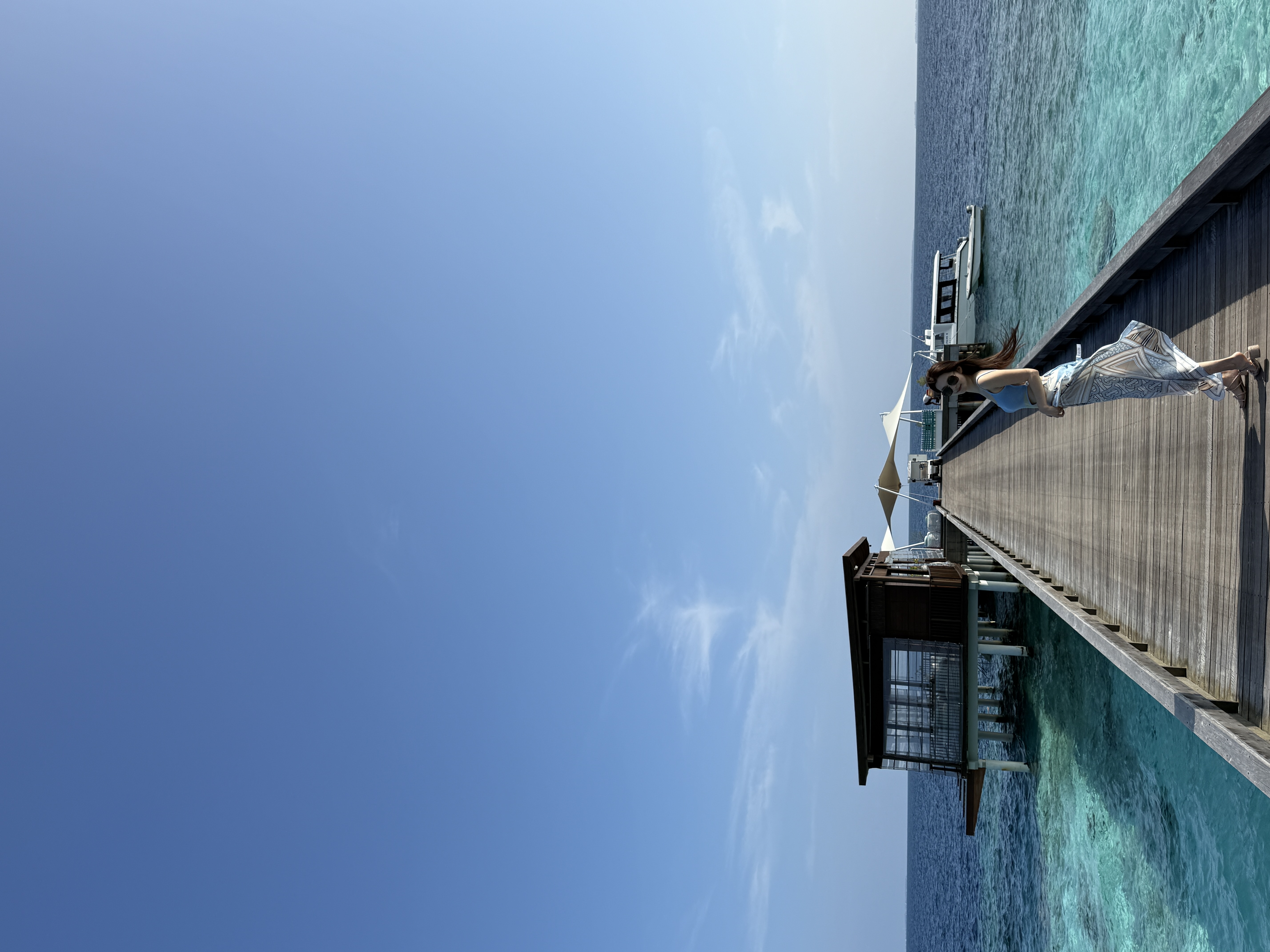 🇸🇬14图 和家人团团圆圆 去了好几个小岛 有点累但很幸福 卡在放假的最后一天回学校了
新年快乐🥂#日常plog #新年 #幸福的具像化 @猪猪Cris