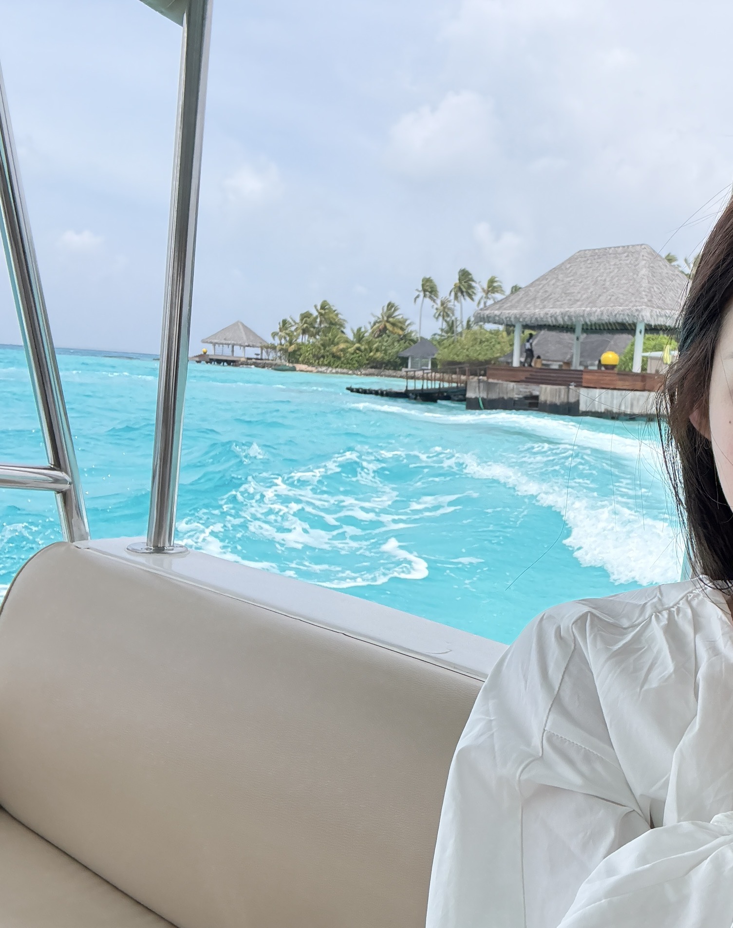 🇸🇬14图 和家人团团圆圆 去了好几个小岛 有点累但很幸福 卡在放假的最后一天回学校了
新年快乐🥂#日常plog #新年 #幸福的具像化 @猪猪Cris